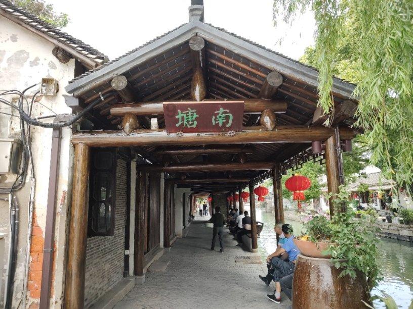 温馨小屋逃离